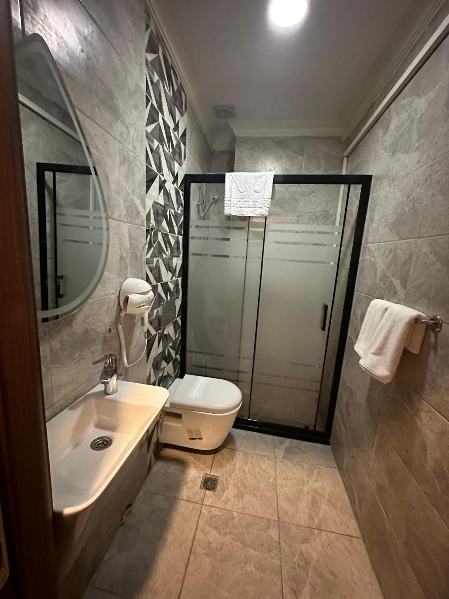 Rays Hotel Bakirkoey City Center Istanbul Exteriör bild