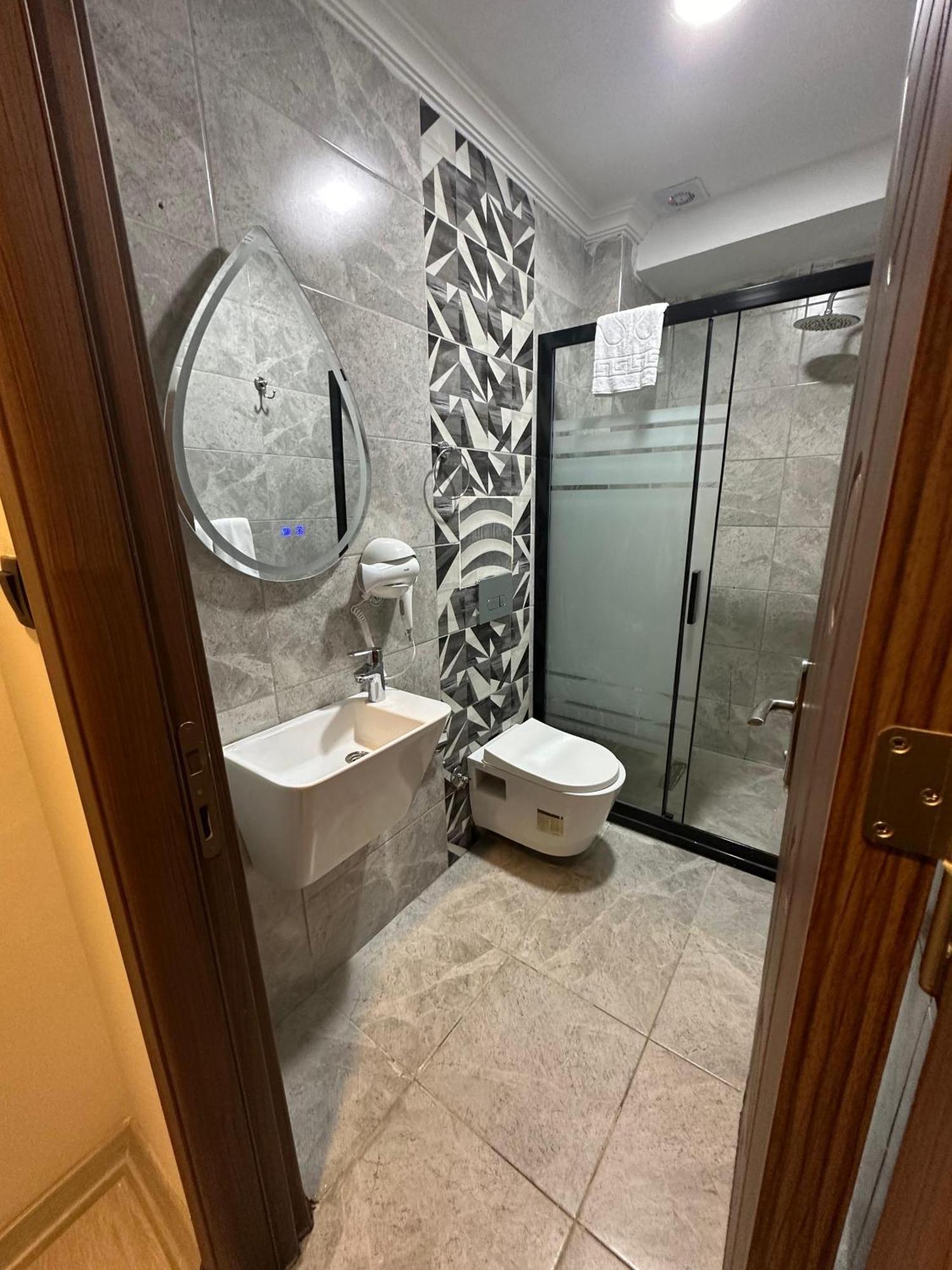 Rays Hotel Bakirkoey City Center Istanbul Exteriör bild