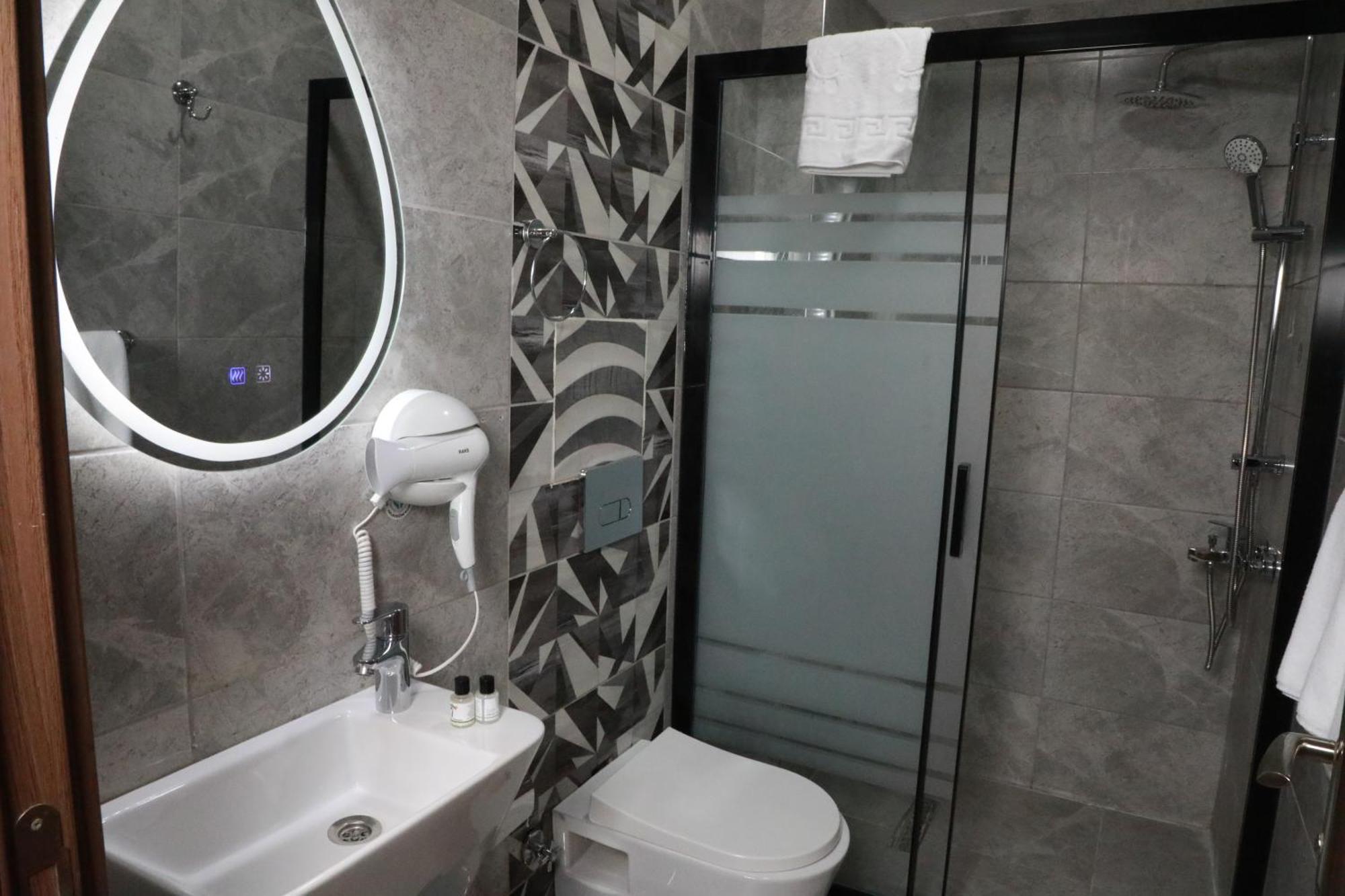 Rays Hotel Bakirkoey City Center Istanbul Exteriör bild